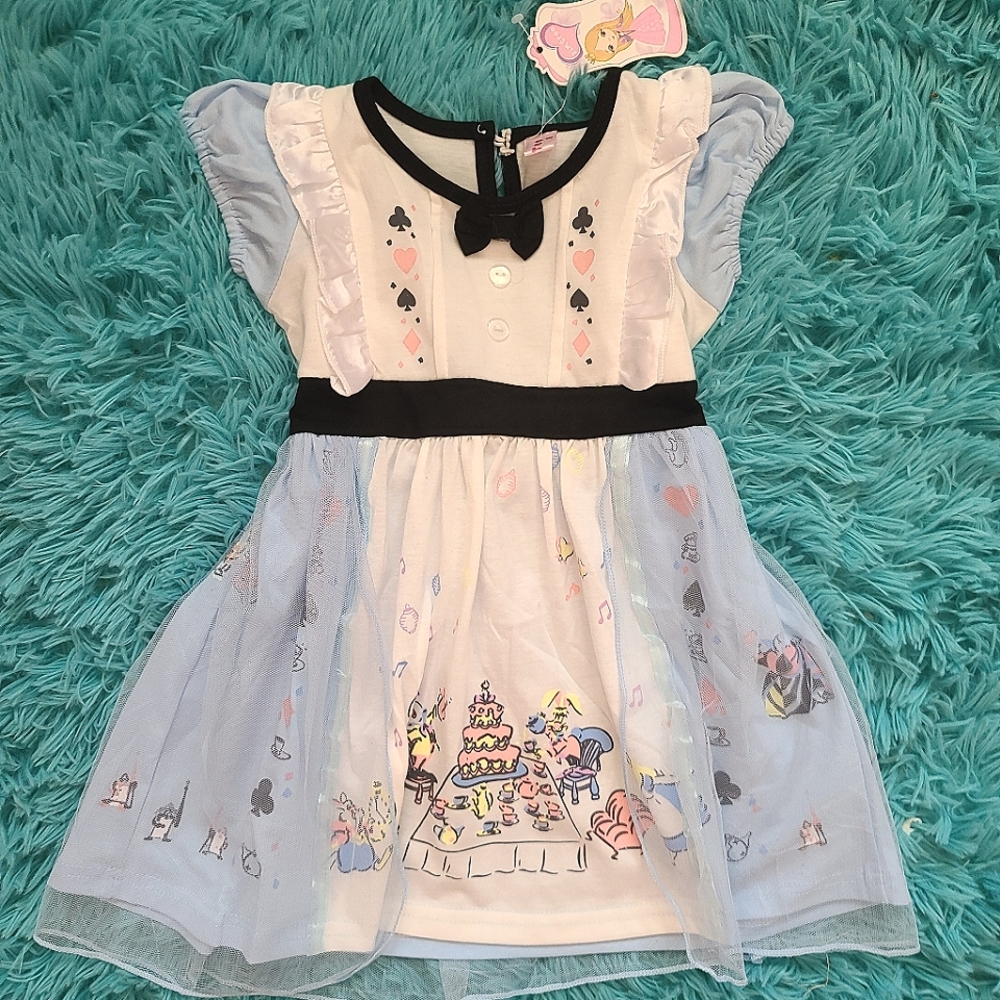 Alice in Wonderland dress